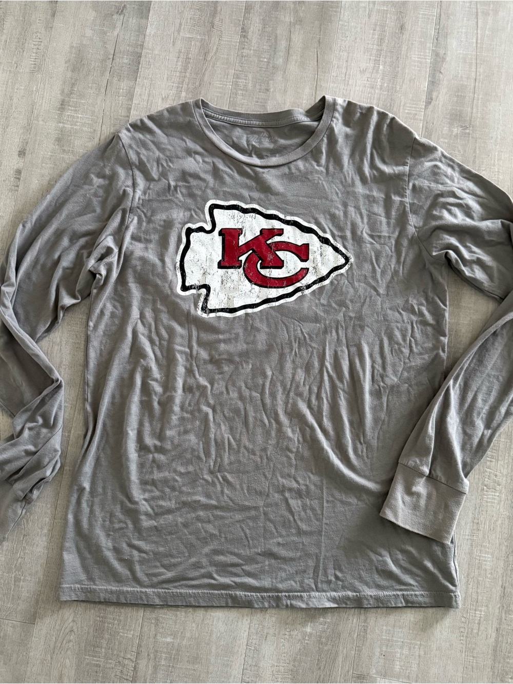 Majestic Threads Kansas City Chiefs Mahomes Men’s Graphic Long Sleeve tee, large